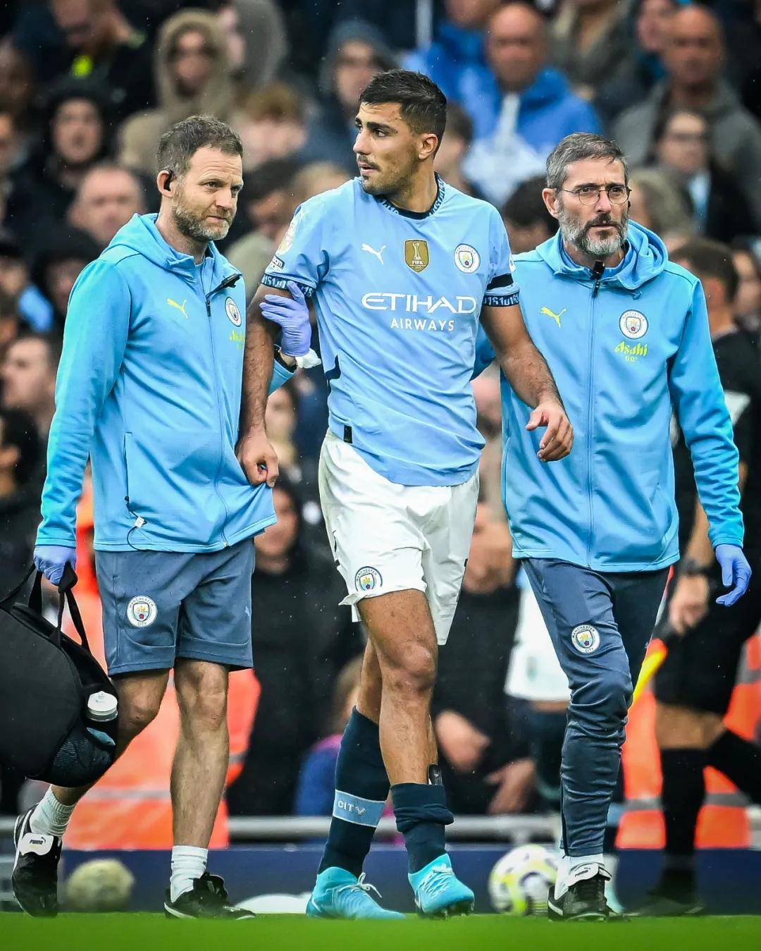 《在场外》视频栏目｜对话辽宁铁人：家乡、平常心和关于中超的明天