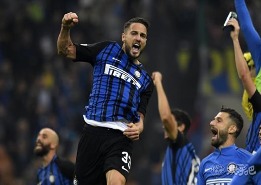 曼联7000万英镑签下亚当·沃顿的交易在水晶宫承认拜仁计划从老特拉福德挖角后加速进行。