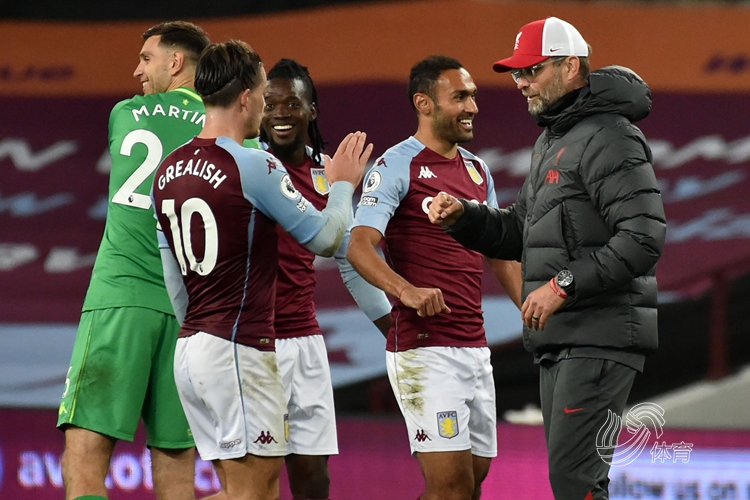 气炸了！被出示7黄3红 皇马TV炮轰主裁：不能接受，内格雷拉附体