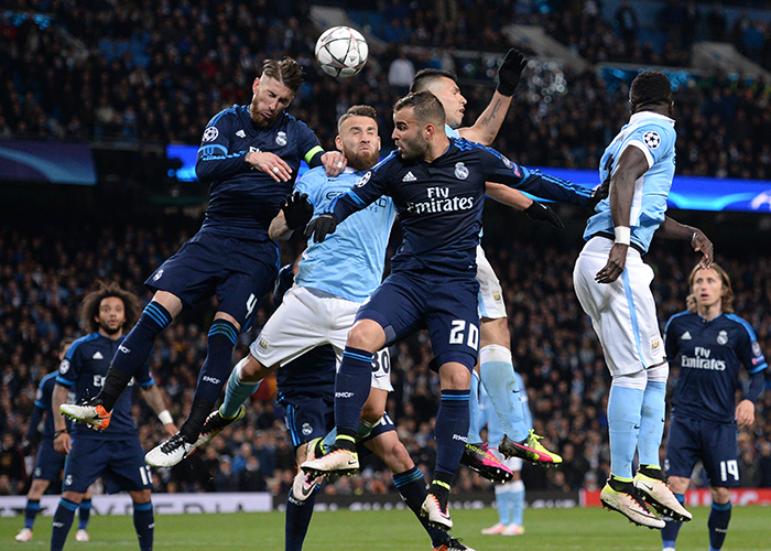 NBA常规赛战报：快船客场险胜雷霆