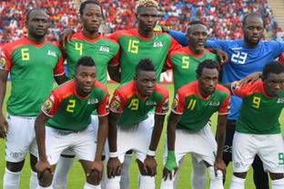 魏祥鑫：法国球员技术上并不比我们优秀多少，但身体条件更好